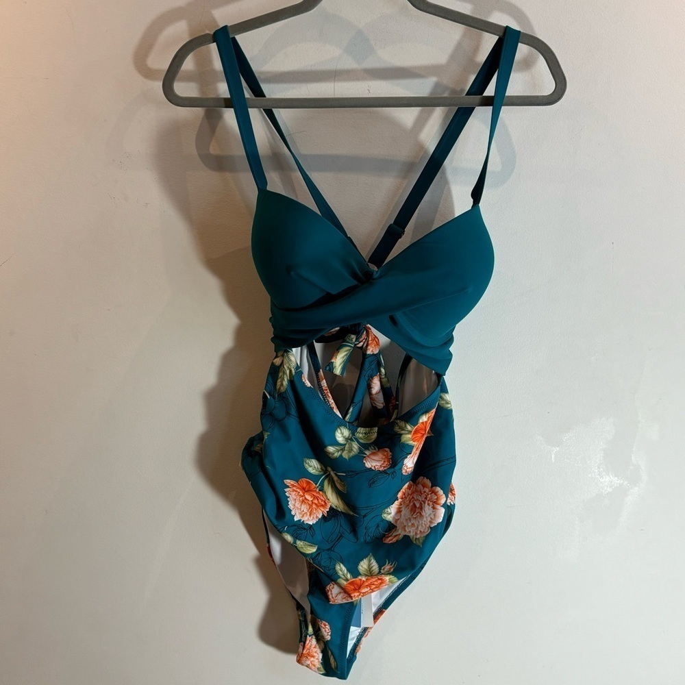 CUPSHE Sz 0X One Piece Bathing Suit Padded Cups Solid Floral Combination NEW - Picture 3 of 10